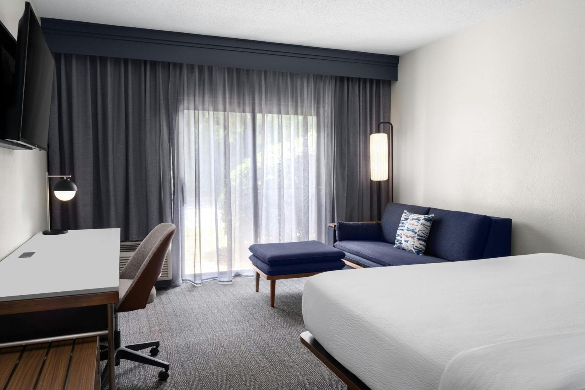 คอร์ทยาร์ด เบอร์มิงแฮม ฮูเวอร์ Hotel ภายนอก รูปภาพ